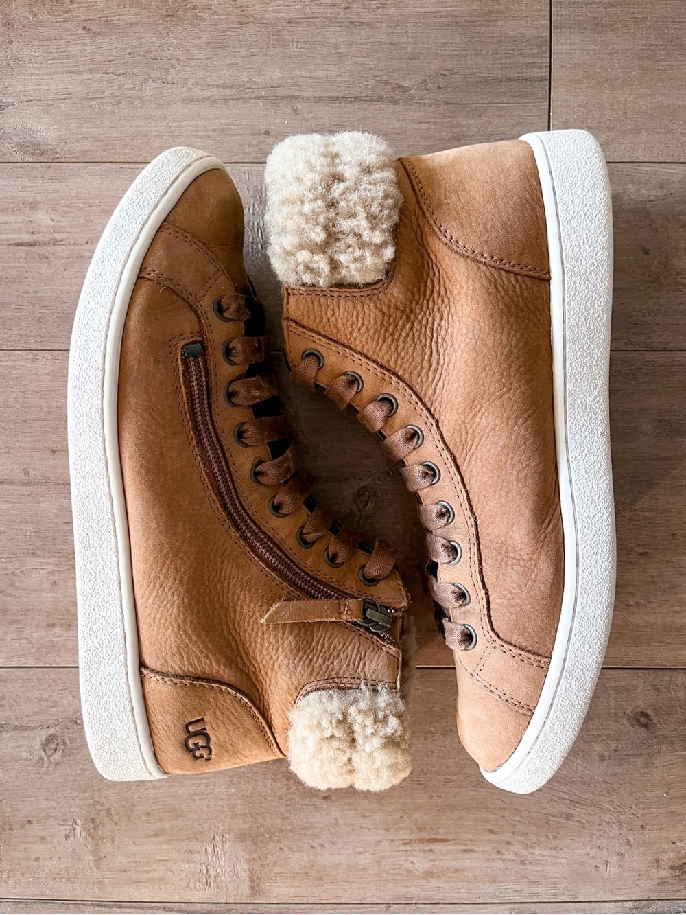 UGG Olive High Top Sneakers Chestnut Brown Shearling Collar Women’s 9.5 - Picture 7 of 12